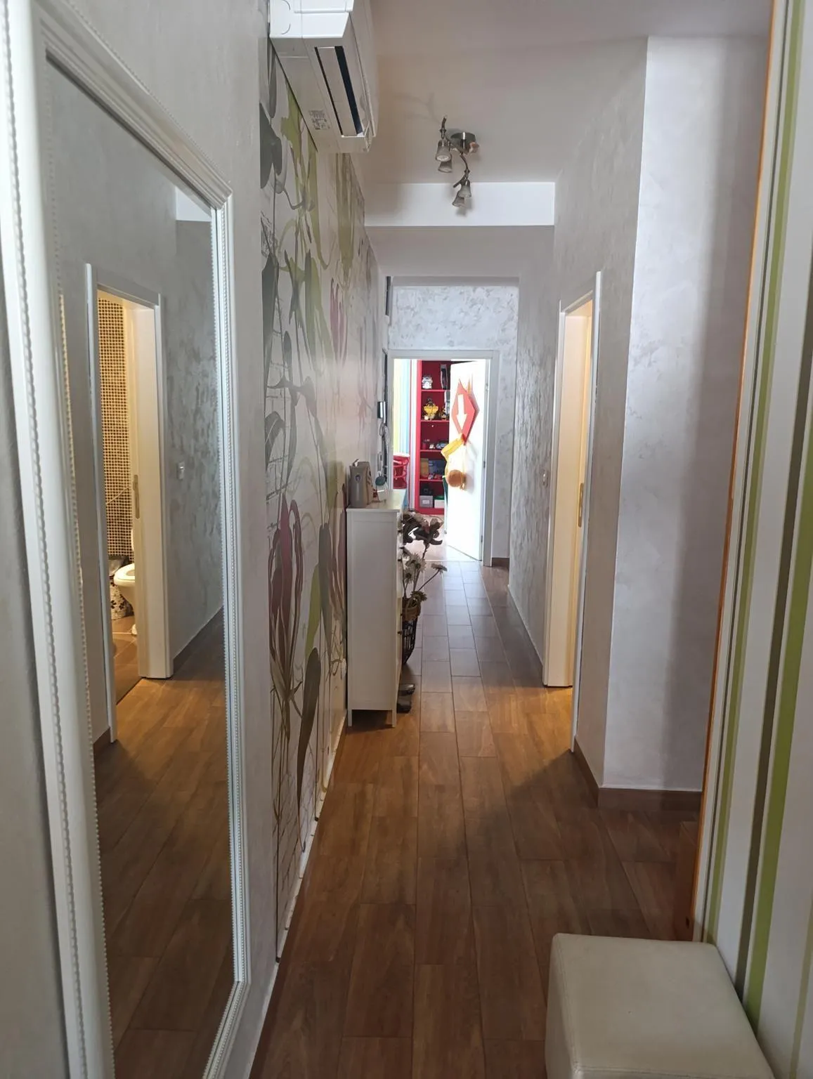 Nekretnina Centar (Zemun)