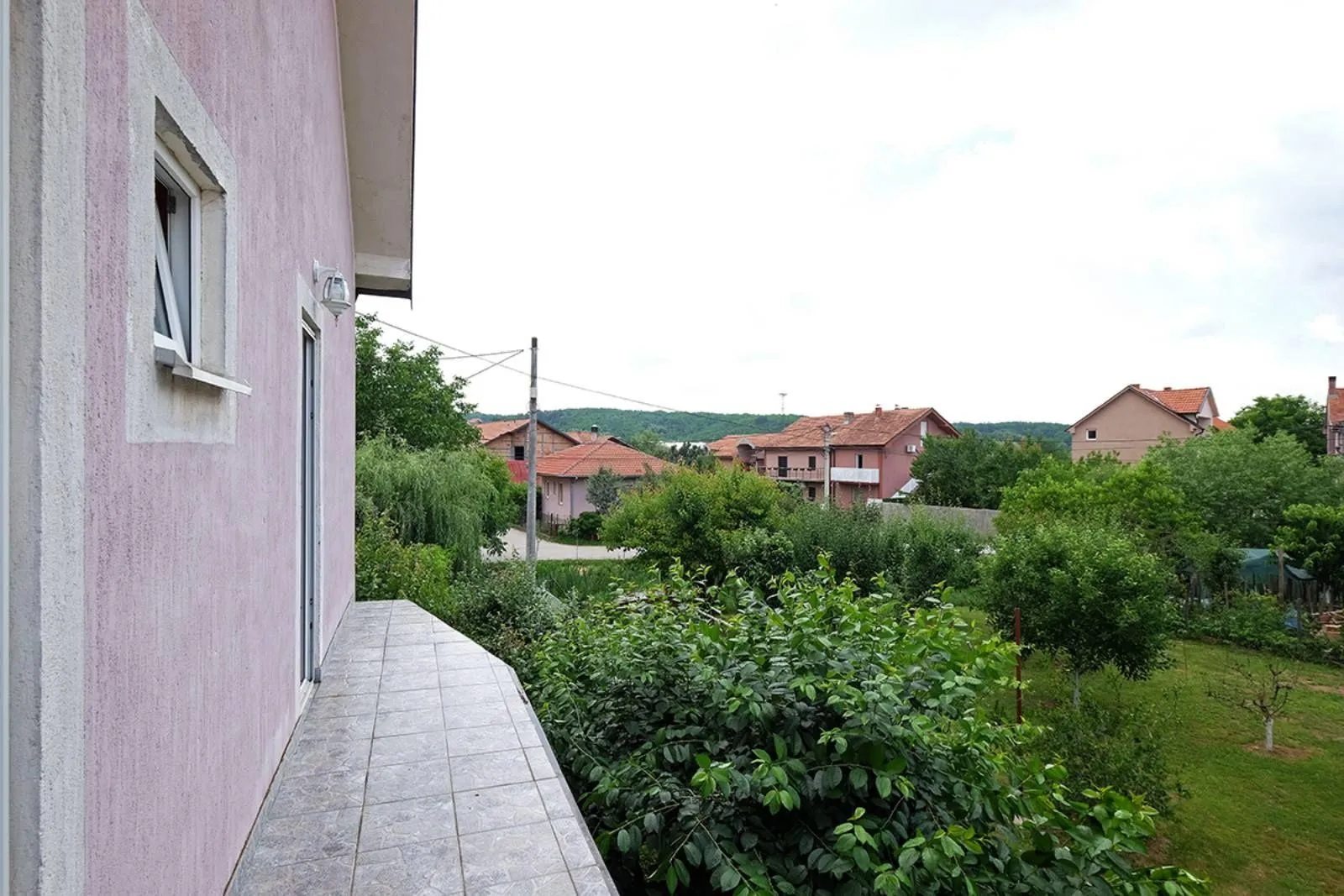 Nekretnina Resnik (Rakovica)