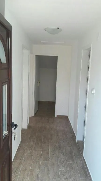 Nekretnina Ratiševina