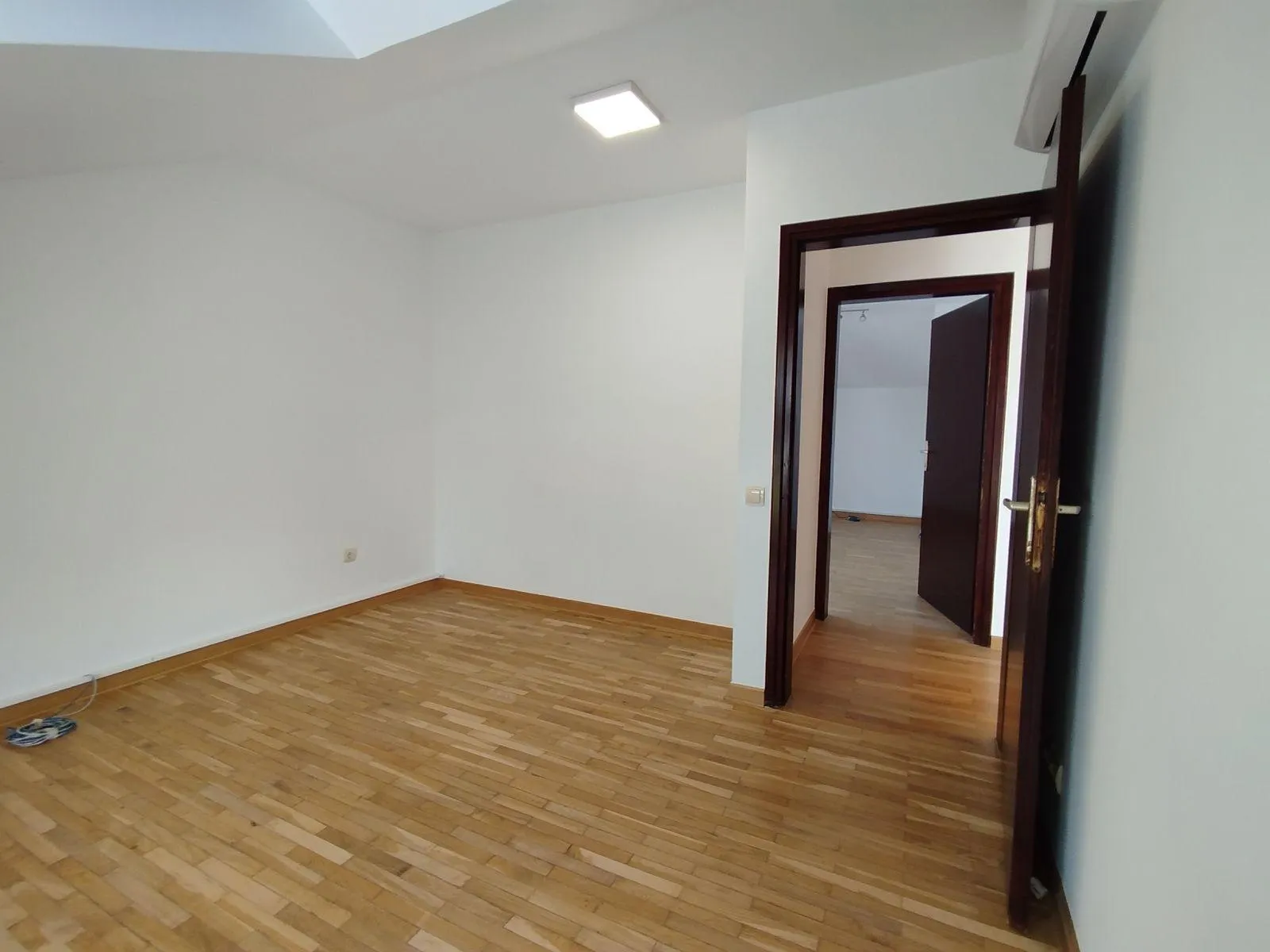 Nekretnina Lekino brdo (Voždovac)